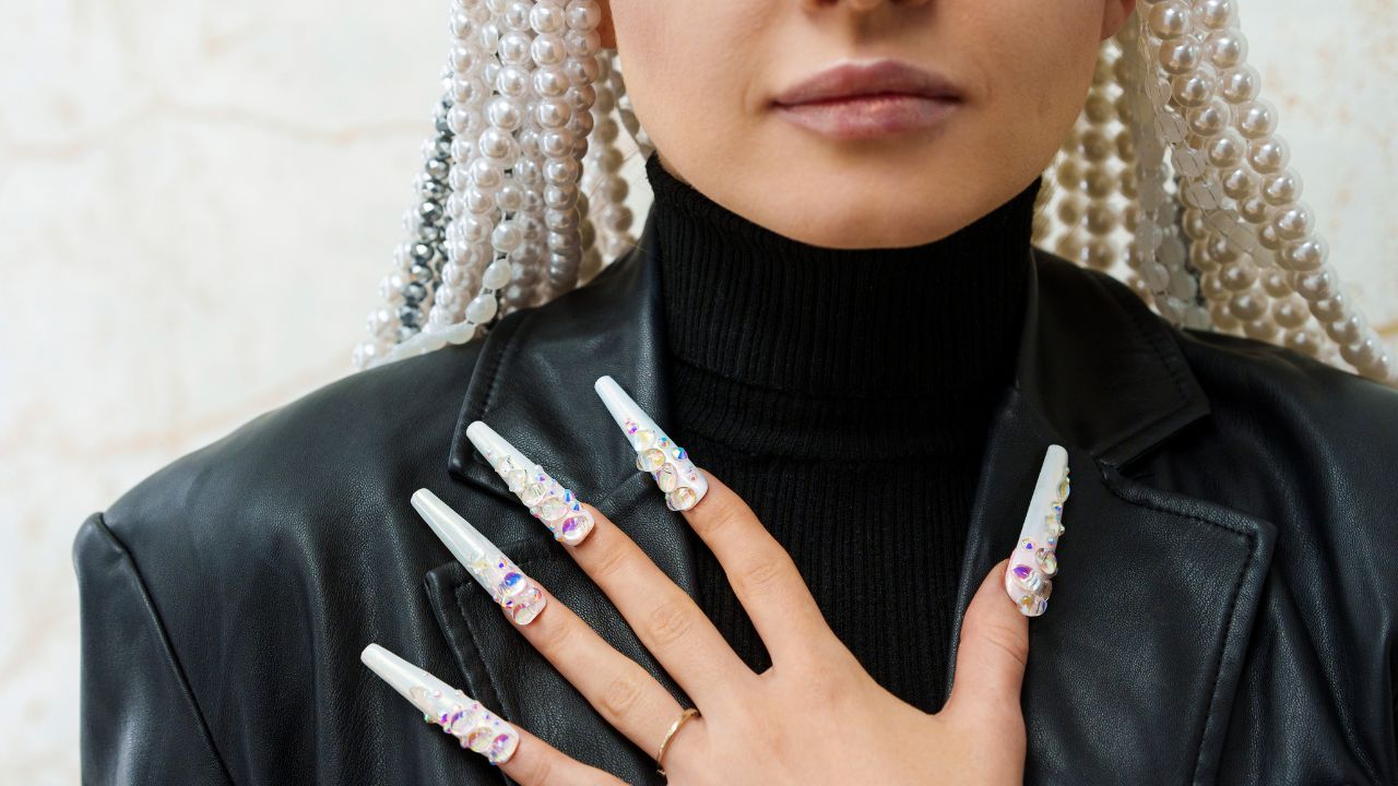 5 Expert Tips to Make Your Press on Nails Last Longer